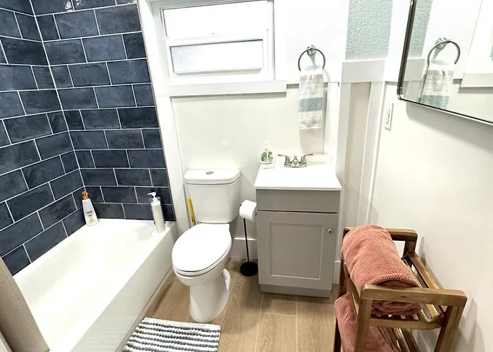 Holiday home Free Paddleboards - King Bed - 5min Walk To *